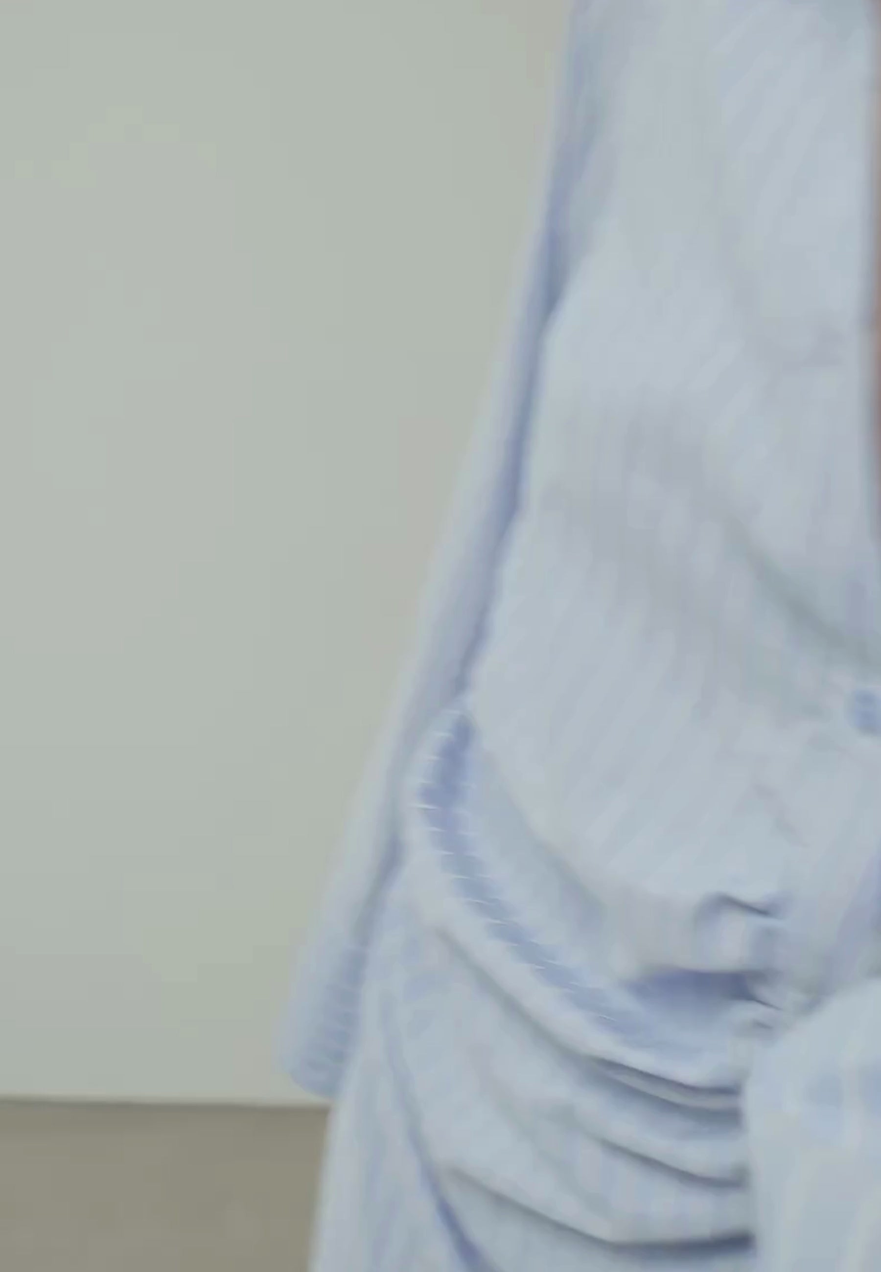 Loutro L-M_Bright Blue Stripe_Video_0